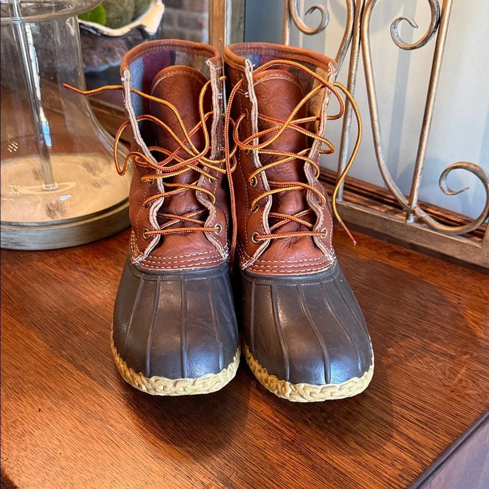 LL Bean Men's Brown Leather & Dark Brown Duck Boots - Classic Waterproof Size 9 - Picture 2 of 8